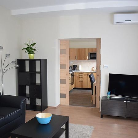 Nador Apartman Apartment Győr Exterior foto