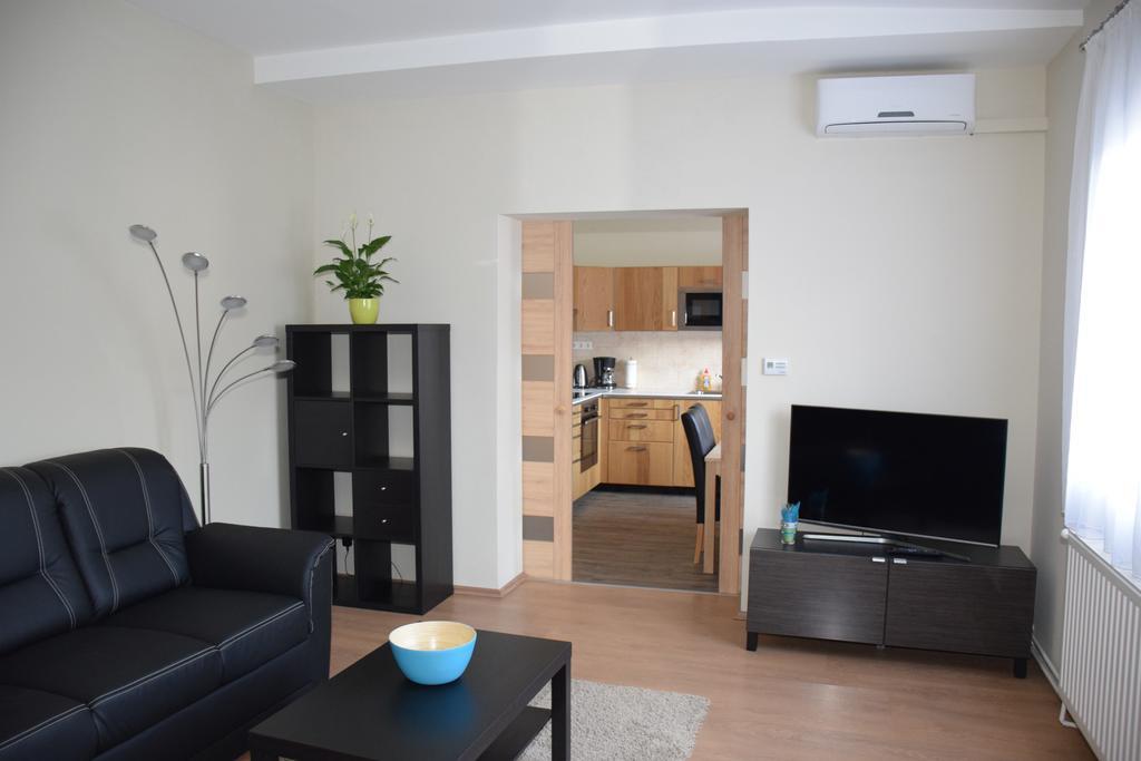 Nador Apartman Apartment Győr Exterior foto