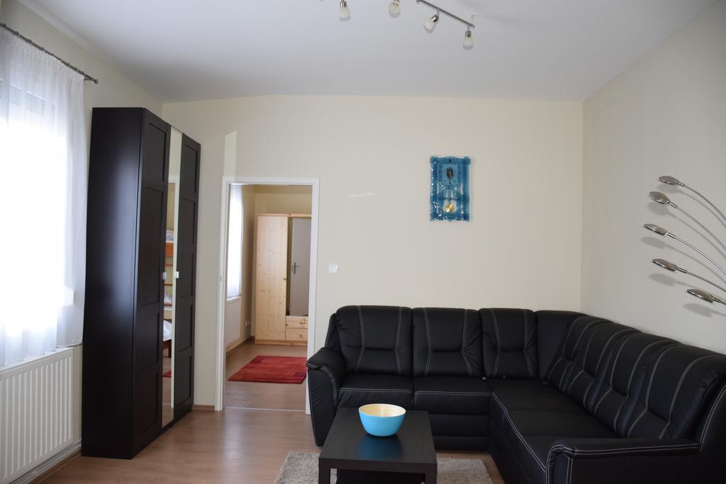 Nador Apartman Apartment Győr Exterior foto